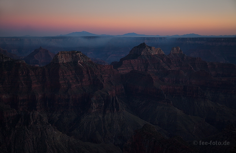 Schon ziehen Nacht und Nebel heran